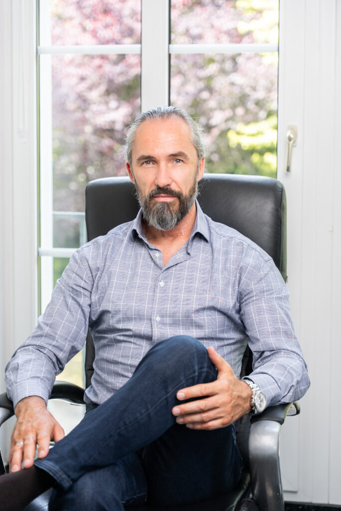 Portrait von Coach Roland Speiser – Experte für Lebensqualität und persönliche Entwicklung